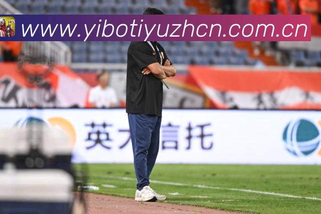 快船连胜五场双杀雄鹿小卡连续五十一场得分上二十大洛迎盖帽里程赛场复盘:最新赛事动态与深度分析 快船连胜五场双杀雄鹿小卡连续五十一场得分上二十大洛迎盖帽里程赛场复盘:最新赛事动态与深度分析